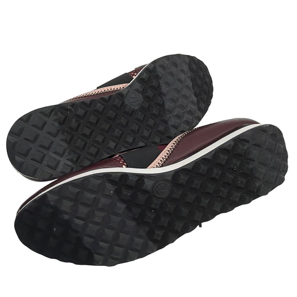 A New Day Women’s Burgundy Slip-On Sneakers Size 7.5 - Picture 6 of 6